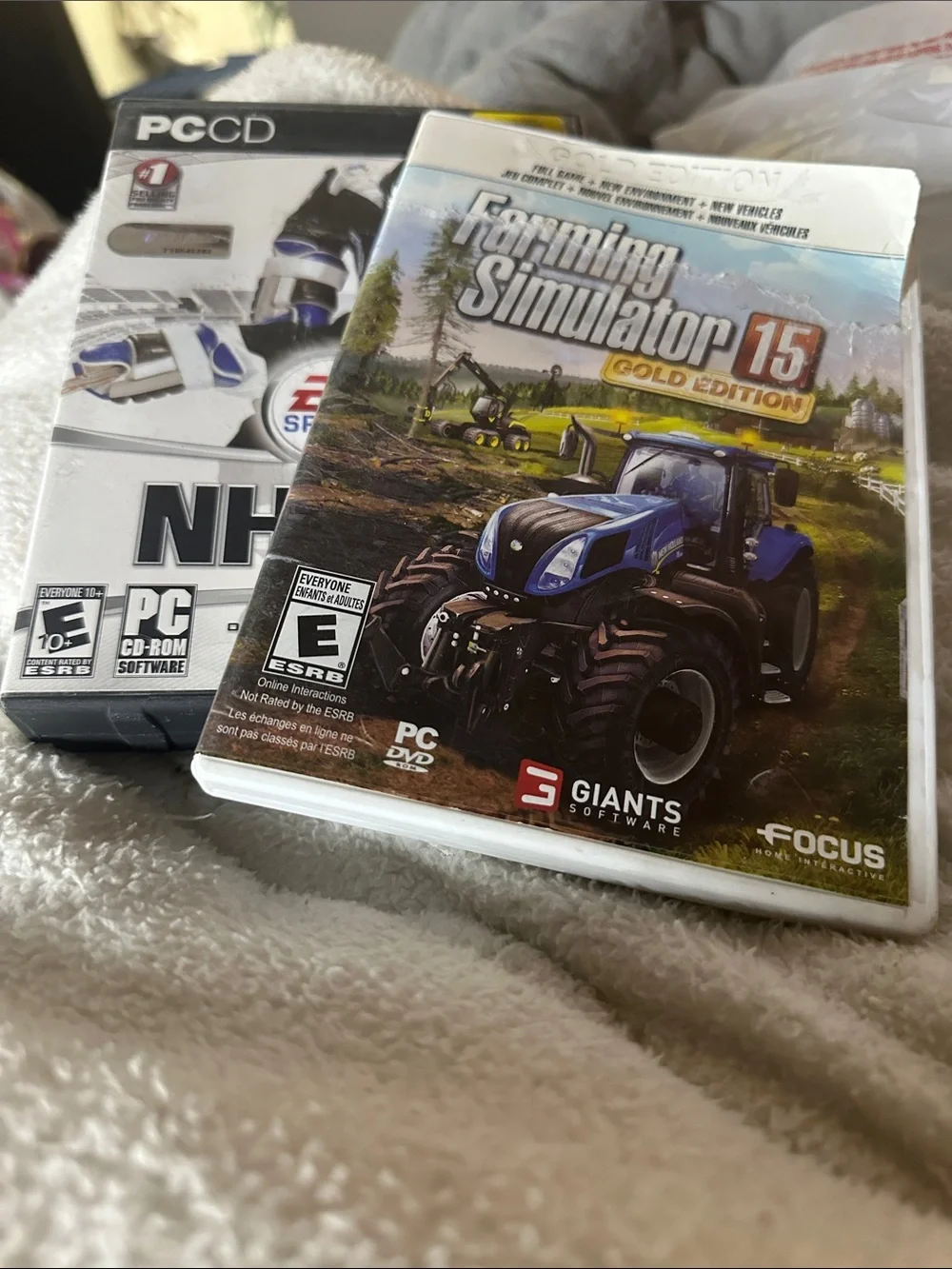 EA Sports NHL 06 & Farming Simulator 15 (PC) -used